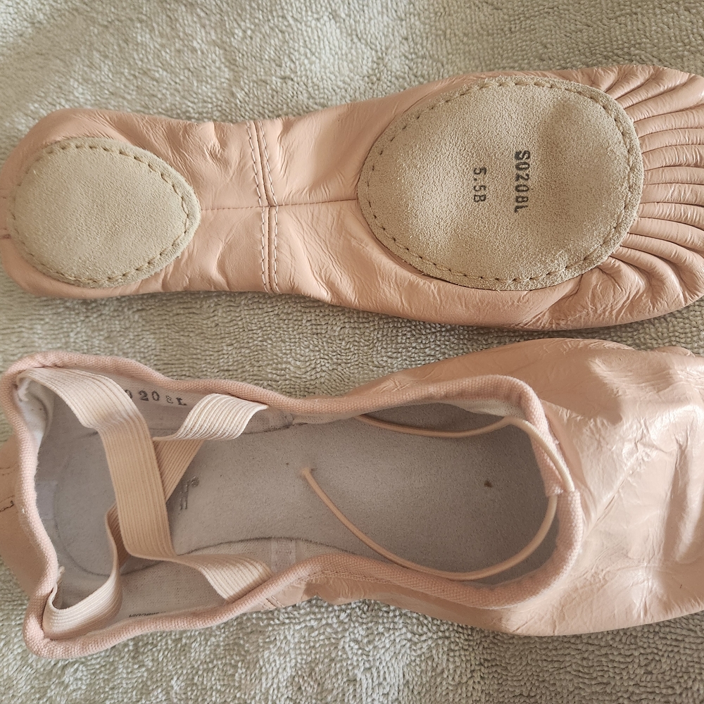 Women's Ballet Flats in Pink